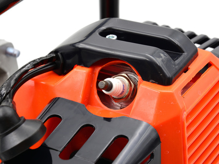 GEKO G81041 Benzínové motorové čerpadlo na vodu 1" 3,5HP
