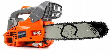 MAR-POL M83133-2 Motorová řetězová pila 25,4cm3 0,9kW 12" DEMON